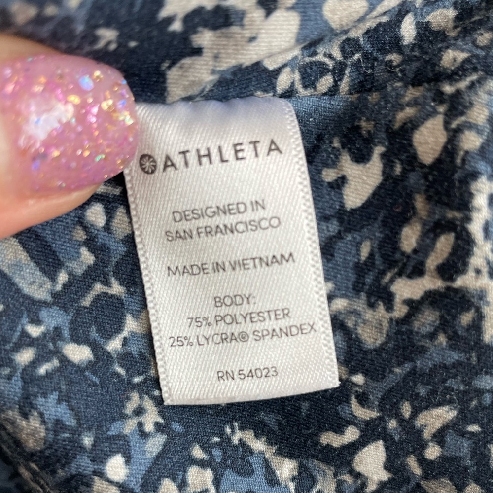Athleta Blue Sandstone 7/8 Stash Pocket Salutation Tight - Picture 12 of 14